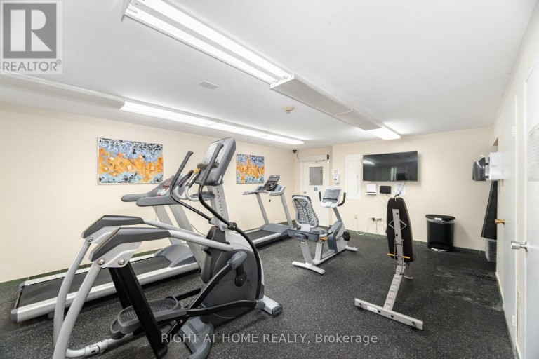 301 - 1580 MISSISSAUGA VALLEY BOULEVARD, Mississauga (Mississauga Valleys), Ontario, L5A3T8