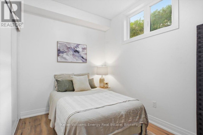 65 - 721 LAWRENCE AVENUE W, Toronto (Yorkdale-Glen Park), Ontario, M6A0C6