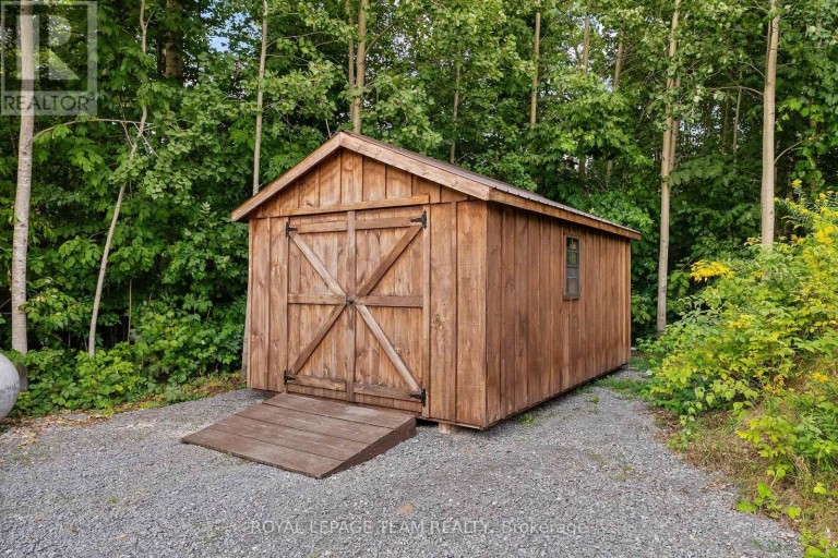 36 CUB SCOUT CRESCENT, Greater Madawaska, Ontario, K0J1H0