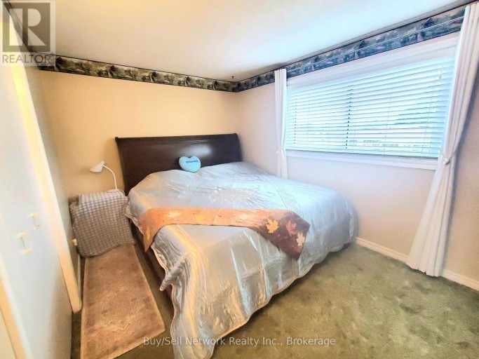 2602 RIDGETOP CRESCENT, Peterborough (Ashburnham Ward 4), Ontario, K9L1H9
