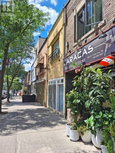 992 ST CLAIR AVENUE W, Toronto (Oakwood Village), Ontario, M6E1A2
