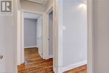 54 DUNCOMBE DRIVE Hamilton (Hill Park) Ontario photo 15