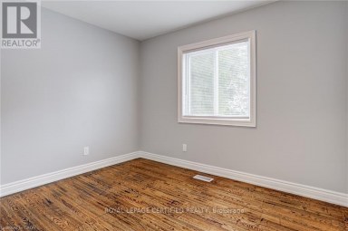 54 DUNCOMBE DRIVE Hamilton (Hill Park) Ontario photo 17