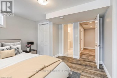 54 DUNCOMBE DRIVE Hamilton (Hill Park) Ontario photo 33