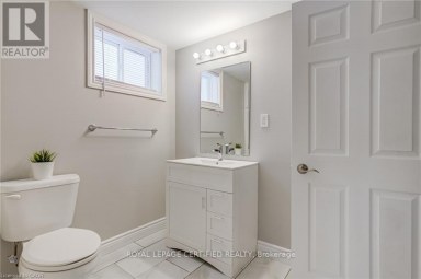 54 DUNCOMBE DRIVE Hamilton (Hill Park) Ontario photo 35