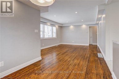 54 DUNCOMBE DRIVE Hamilton (Hill Park) Ontario photo 7