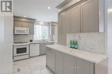 54 DUNCOMBE DRIVE Hamilton (Hill Park) Ontario photo 8