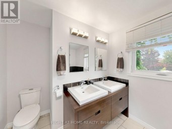 43 TOPHAM CRESCENT Richmond Hill (Westbrook) Ontario photo 26
