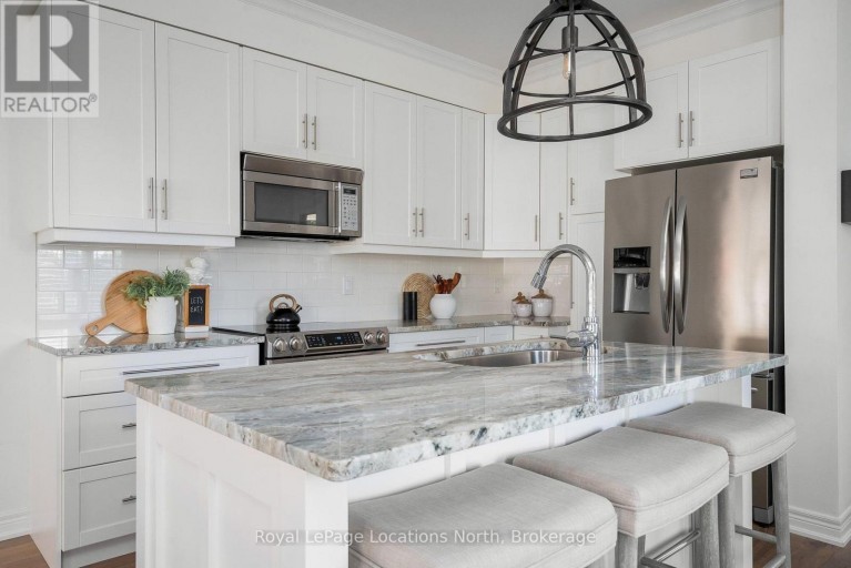 35 SIDE LAUNCH WAY, Collingwood, Ontario, L9Y0J9