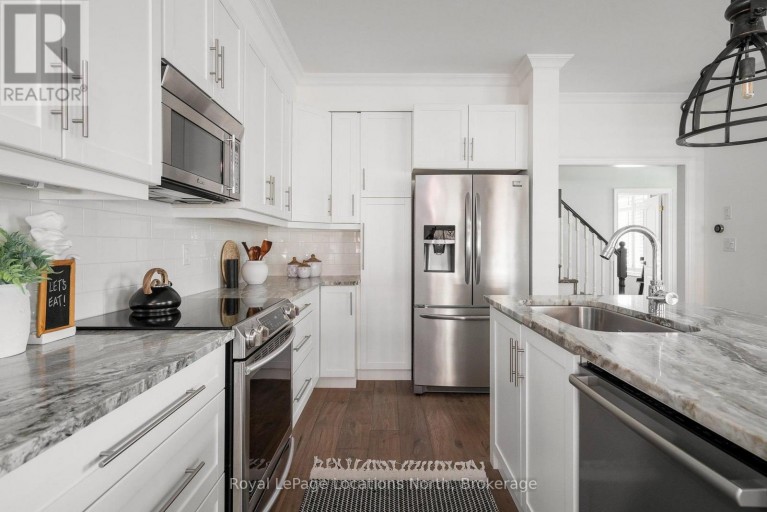 35 SIDE LAUNCH WAY, Collingwood, Ontario, L9Y0J9