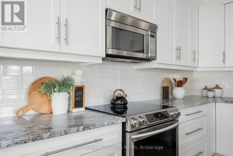 35 SIDE LAUNCH WAY, Collingwood, Ontario, L9Y0J9