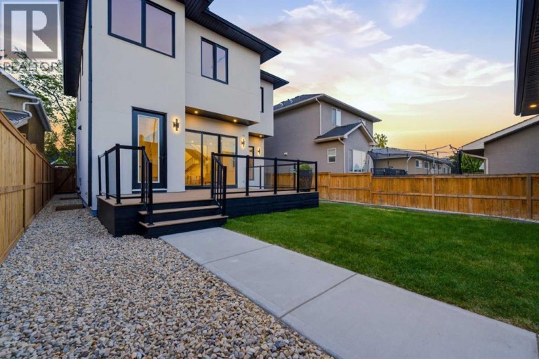 825 21 Avenue NW, Calgary, Alberta, T2M1K5