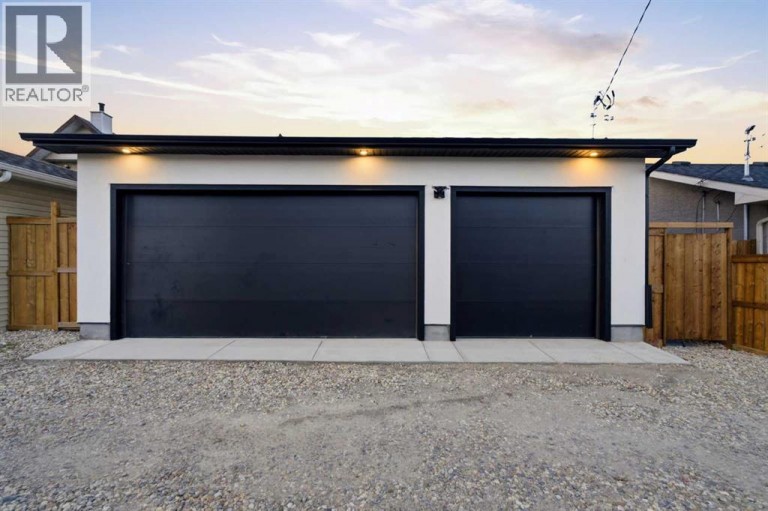825 21 Avenue NW, Calgary, Alberta, T2M1K5