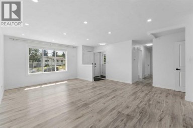4666 marbank Drive Calgary Alberta photo 6