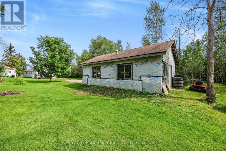 9031 BEACHWOOD ROAD, Wasaga Beach, Ontario, L9Z2X9