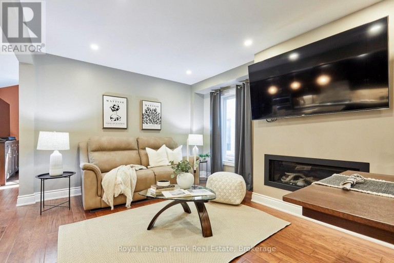 78 BEACHGROVE CRESCENT, Whitby (Taunton North), Ontario, L1R3G3