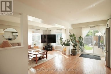 407 SPILLSBURY DRIVE Peterborough (Monaghan Ward 2) Ontario photo 10