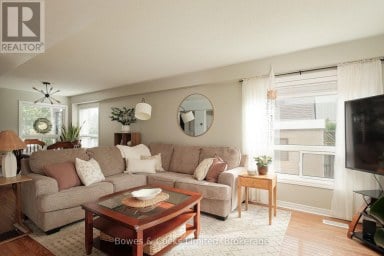 407 SPILLSBURY DRIVE Peterborough (Monaghan Ward 2) Ontario photo 12