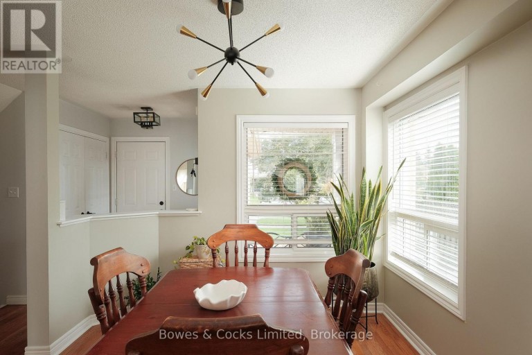 407 SPILLSBURY DRIVE, Peterborough (Monaghan Ward 2), Ontario, K9K2N6