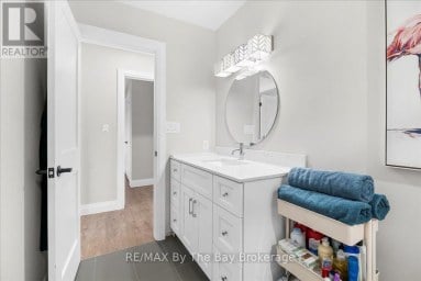 146 MARY STREET Clearview (Creemore) Ontario photo 35