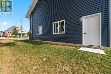 146 MARY STREET Clearview (Creemore) Ontario photo 36