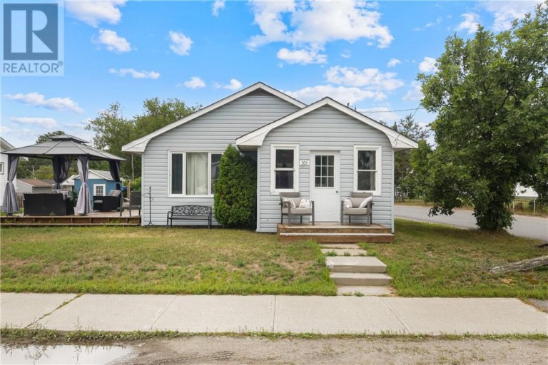 305 Castle Street, Massey, Ontario (id 2130050)