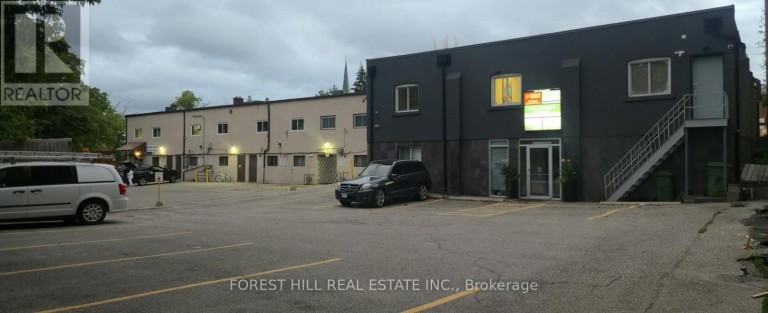 10087 YONGE STREET, Richmond Hill (Crosby), Ontario, L4C1T7