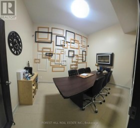 10087 YONGE STREET Richmond Hill (Crosby) Ontario photo 23