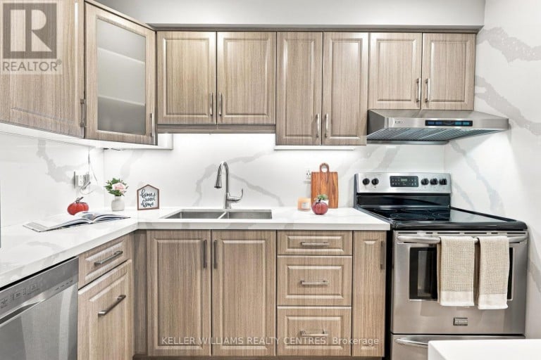 36 CHAUCER CRESCENT, Barrie (Letitia Heights), Ontario, L4N4T7