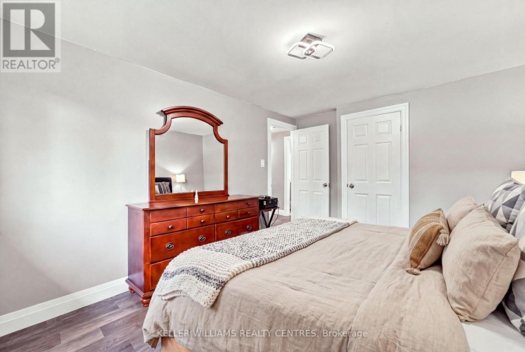 36 CHAUCER CRESCENT, Barrie (Letitia Heights), Ontario, L4N4T7