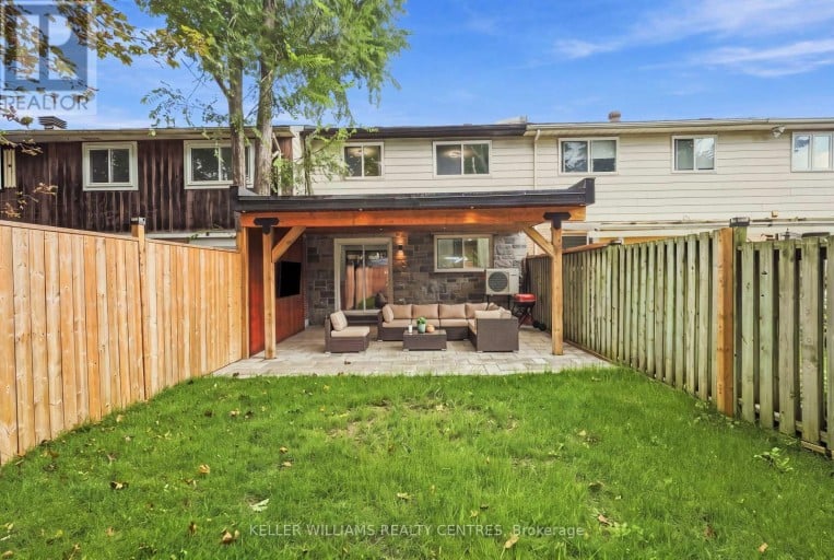 36 CHAUCER CRESCENT, Barrie (Letitia Heights), Ontario, L4N4T7