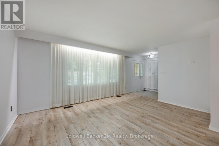 314 INVERNESS DRIVE, Oshawa (McLaughlin), Ontario, L1J5T4