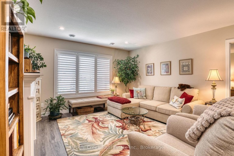 252 LAKE BREEZE DRIVE, Ashfield-Colborne-Wawanosh (Colborne), Ontario, N7A0B9