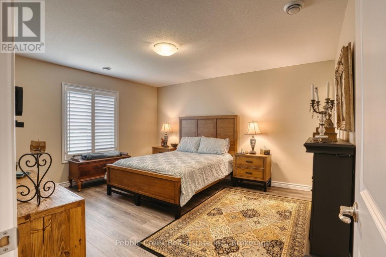 252 LAKE BREEZE DRIVE, Ashfield-Colborne-Wawanosh (Colborne), Ontario, N7A0B9