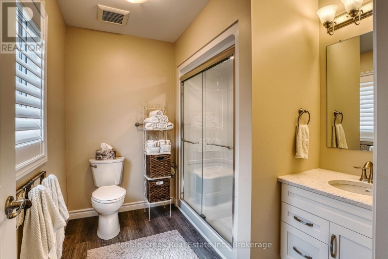 252 LAKE BREEZE DRIVE, Ashfield-Colborne-Wawanosh (Colborne), Ontario, N7A0B9