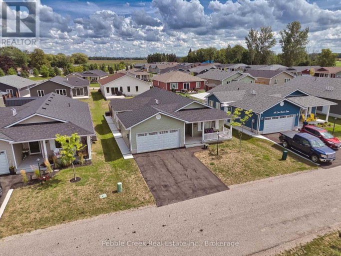 252 LAKE BREEZE DRIVE, Ashfield-Colborne-Wawanosh (Colborne), Ontario, N7A0B9