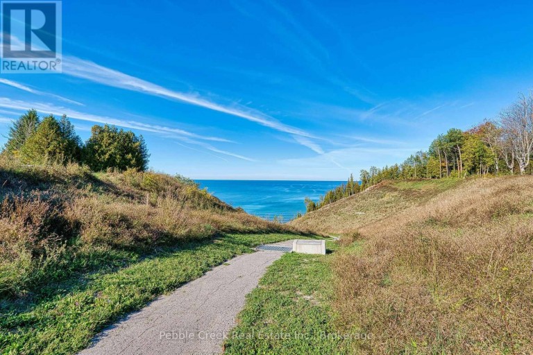 252 LAKE BREEZE DRIVE, Ashfield-Colborne-Wawanosh (Colborne), Ontario, N7A0B9