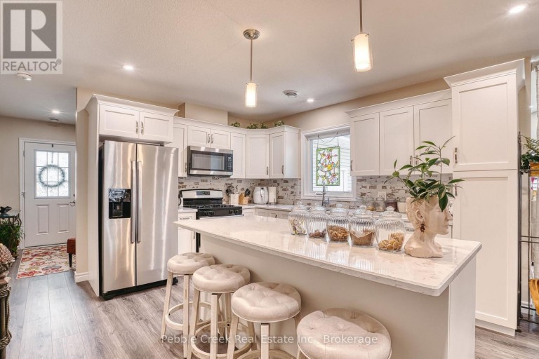 252 LAKE BREEZE DRIVE, Ashfield-Colborne-Wawanosh (Colborne), Ontario, N7A0B9