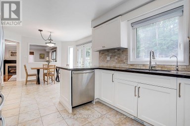 31 CRIMSON RIDGE ROAD Barrie (Bayshore) Ontario photo 13