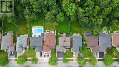 31 CRIMSON RIDGE ROAD Barrie (Bayshore) Ontario photo 2
