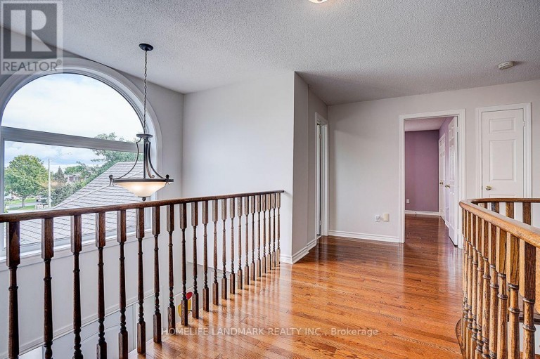 31 CRIMSON RIDGE ROAD, Barrie (Bayshore), Ontario, L4N9R8