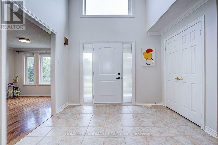 31 CRIMSON RIDGE ROAD, Barrie (Bayshore), Ontario, L4N9R8