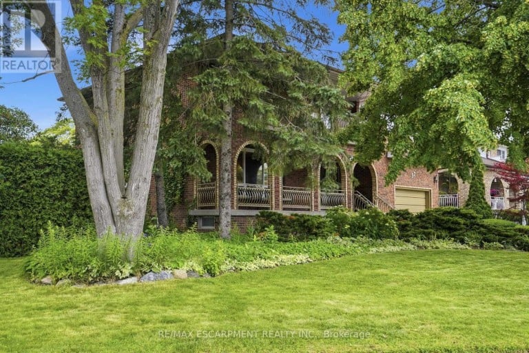 57 NEIL AVENUE, Hamilton (Stoney Creek), Ontario, L8G2N1