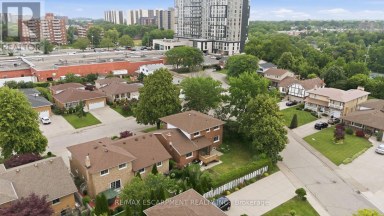 57 NEIL AVENUE Hamilton (Stoney Creek) Ontario photo 48