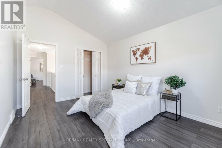 1435 MICKLEBOROUGH DRIVE, London North (North I), Ontario, N6G5R5