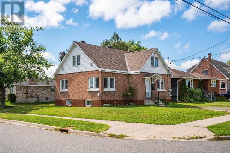 341 Devon RD, Sault Ste. Marie, Ontario, P6C1Y4 (ID SM262353)