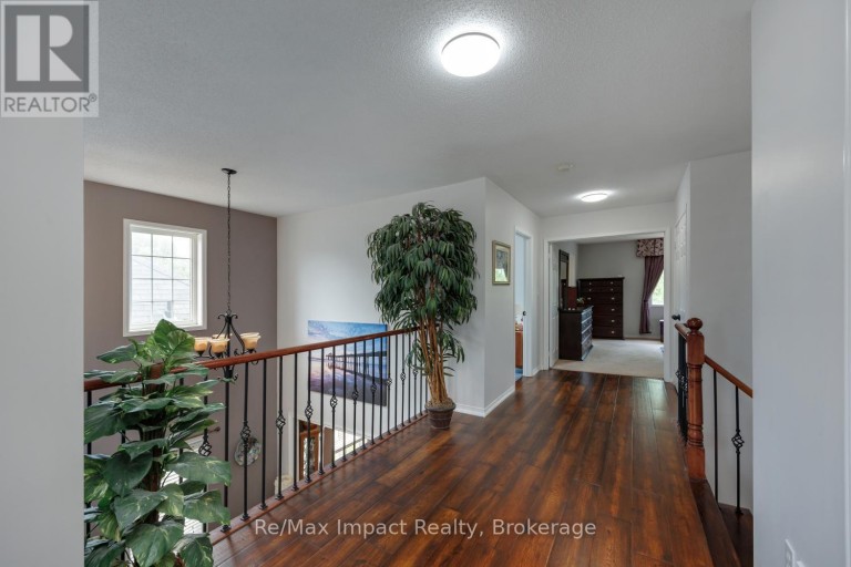 667 BRASSWINDS TRAIL, Oshawa (Pinecrest), Ontario, L1K2Z2