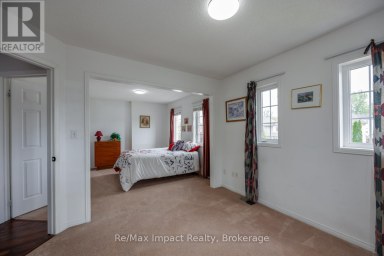 667 BRASSWINDS TRAIL Oshawa (Pinecrest) Ontario photo 27