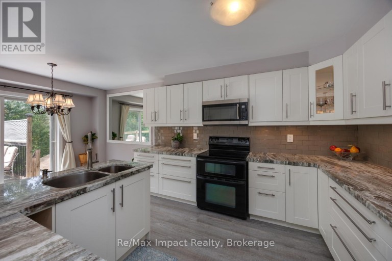 667 BRASSWINDS TRAIL, Oshawa (Pinecrest), Ontario, L1K2Z2