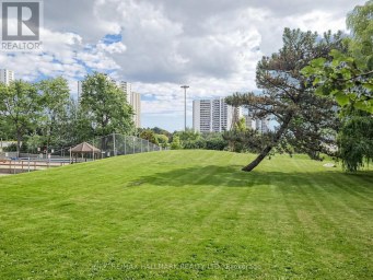 1609 - 5 PARKWAY FOREST DRIVE Toronto (Henry Farm) Ontario photo 29